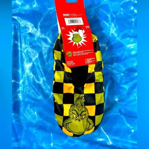 The Grinch Who Stole Christmas - Mad Engine - Mens Size S/M Sherpa Socks - BNWT - Picture 1 of 5